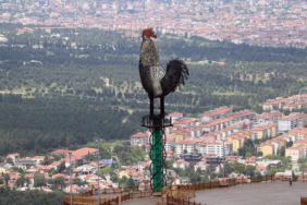 d20haber_denizli_27_metrelik_horoz_heykeli_isiklandirma_haber