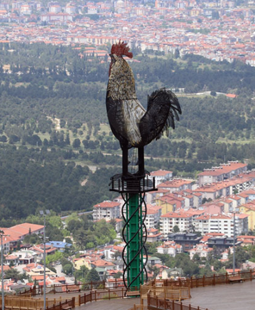 d20haber_denizli_27_metrelik_horoz_heykeli_isiklandirma_haber