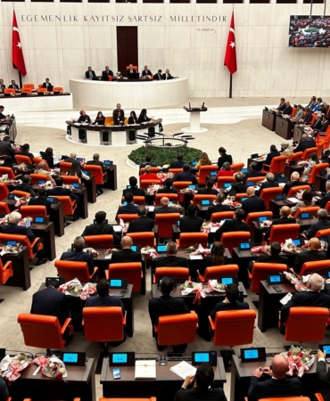 Meclis-yeni-1