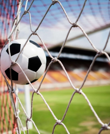 wsi-imageoptim-wsi-imageoptim-0-soccer-into-goal-success-concept-min-scaled-1